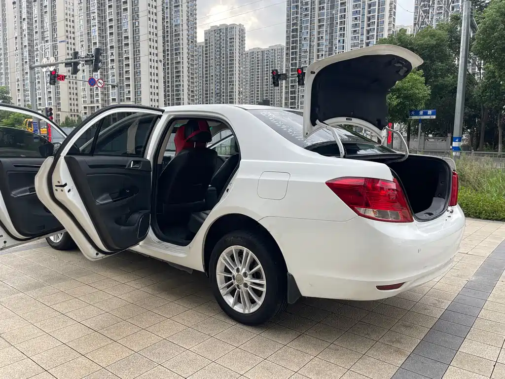 BYD e5 — миниатюра 16