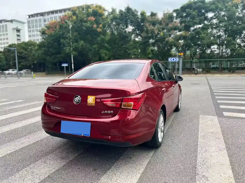 Buick Verano — миниатюра 6