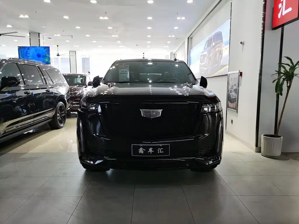 Cadillac Escalade — миниатюра 3