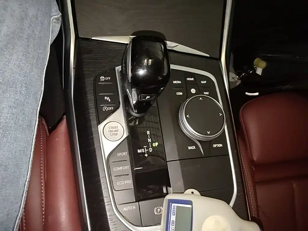 BMW 4 Series — миниатюра 14