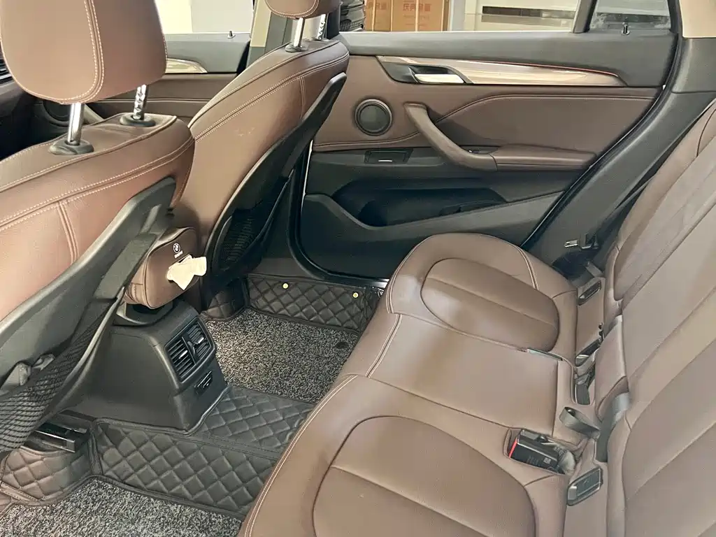 BMW X1 2019 xDrive20Li Premium