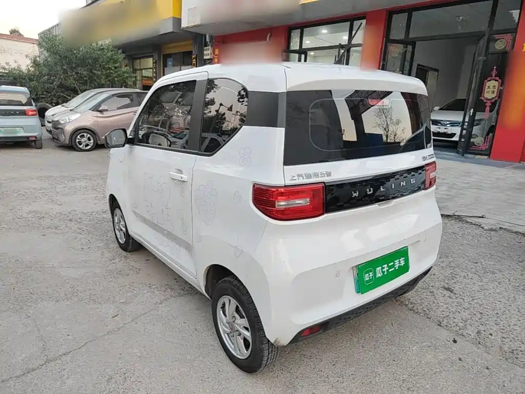 Wuling MINIEV — миниатюра 5