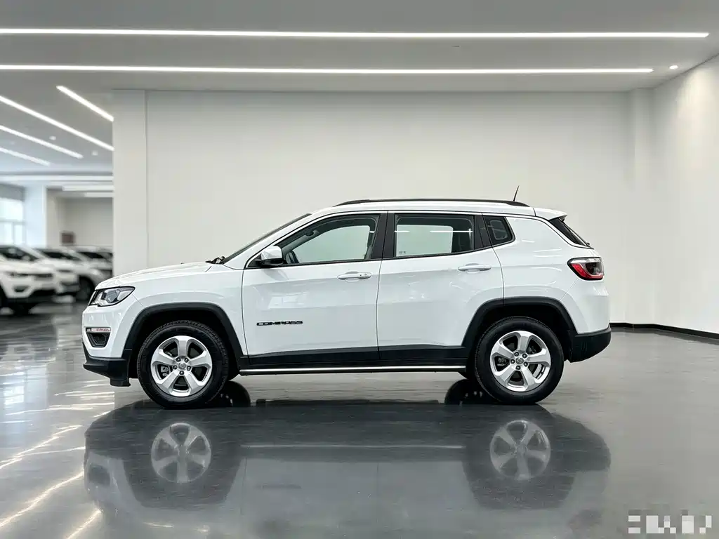 Jeep Compass — миниатюра 3