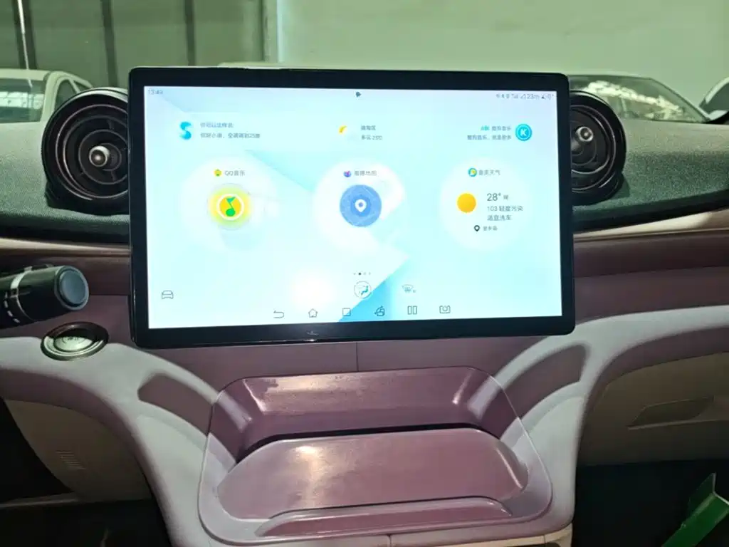 BYD Dolphin — миниатюра 13