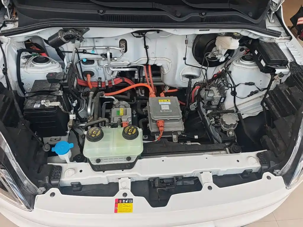 Wuling Hongguang EV — миниатюра 20