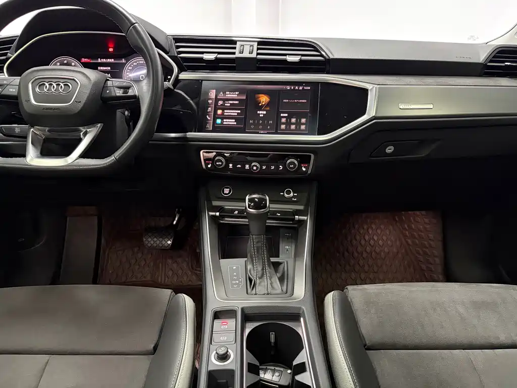 Audi Q3 2022 35 TFSI Fashion