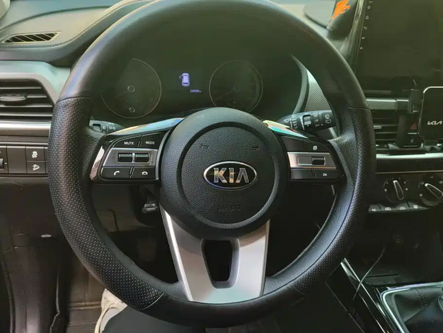 Kia Sportage — миниатюра 15