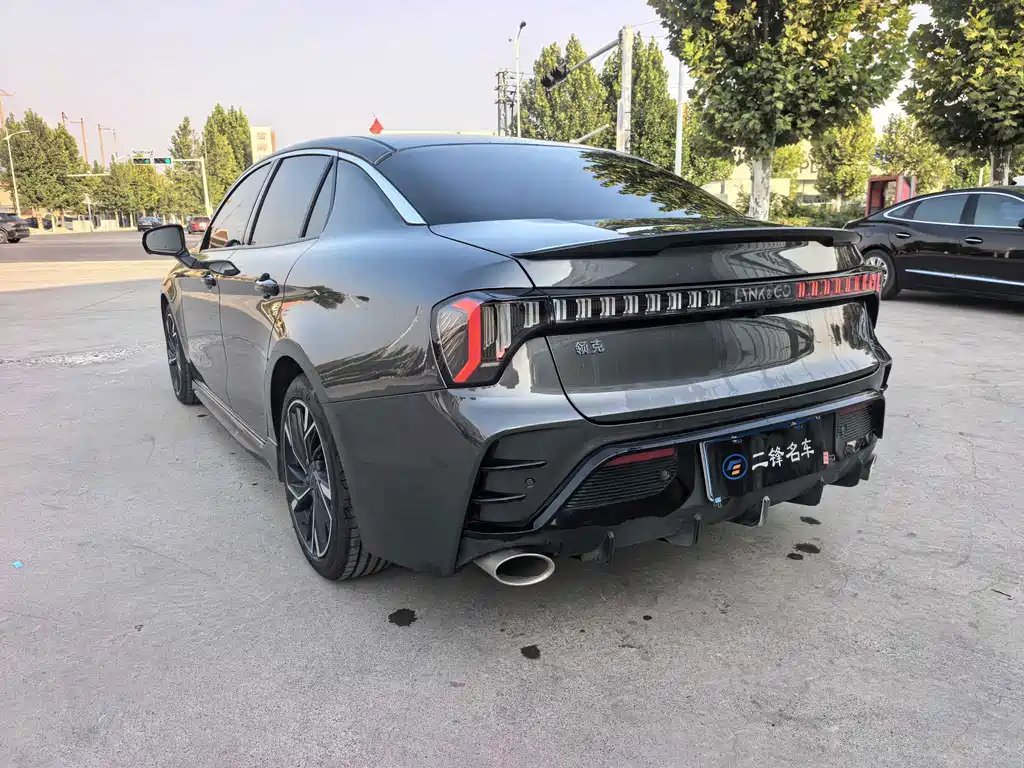 Lynk & Co 03 — миниатюра 6