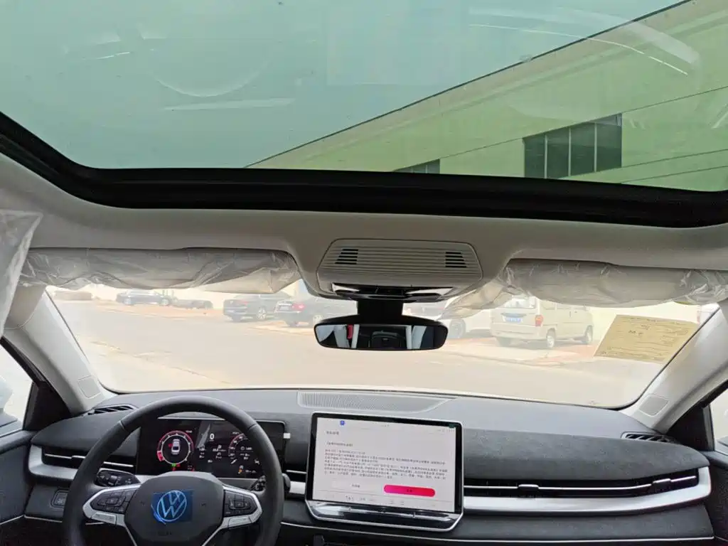 Volkswagen Sagitar — миниатюра 18