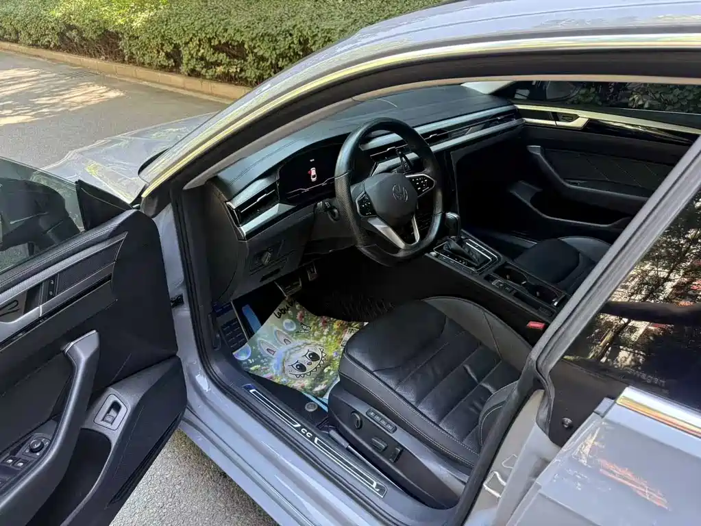 Volkswagen CC — миниатюра 3
