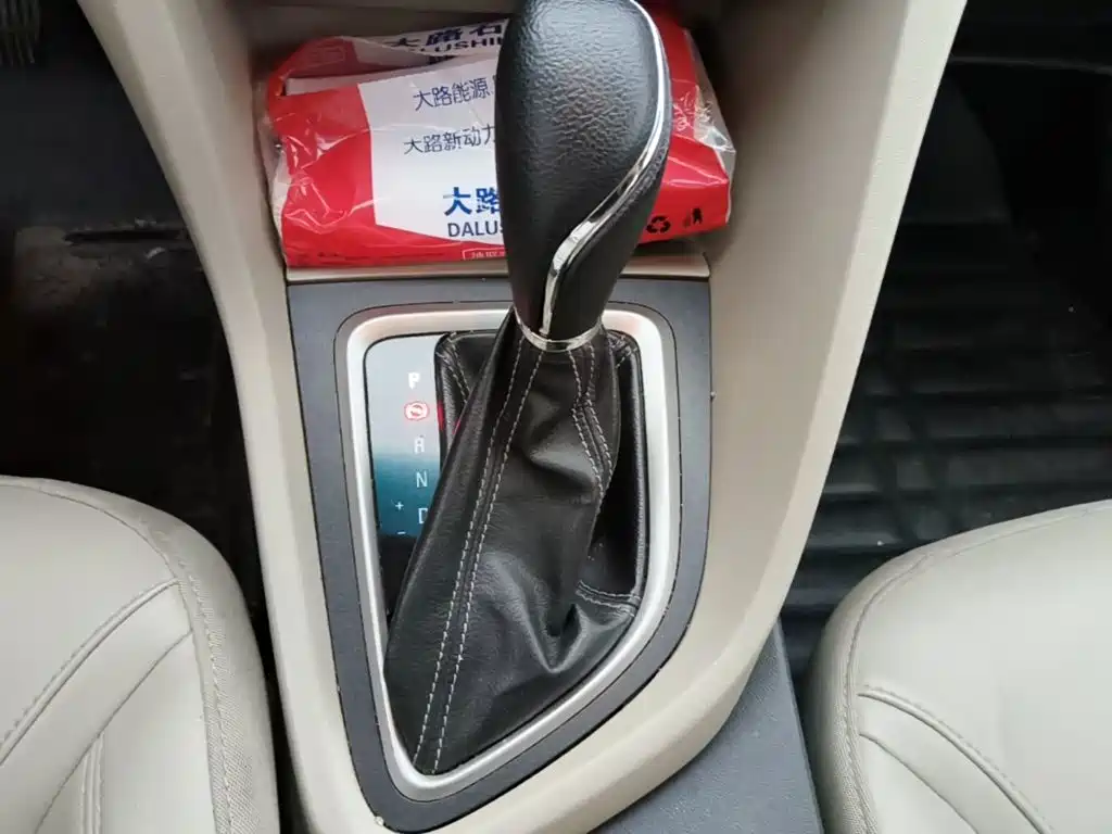 Buick Excelle — миниатюра 14