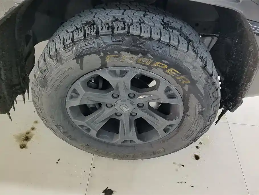 TANK TANK 400 NEW ENERGY