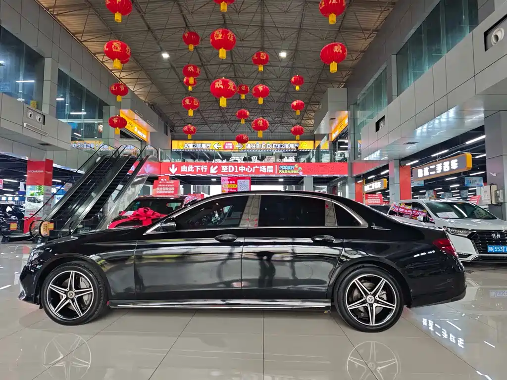 Mercedes-Benz E-Class E 2020 E 300 L Sport