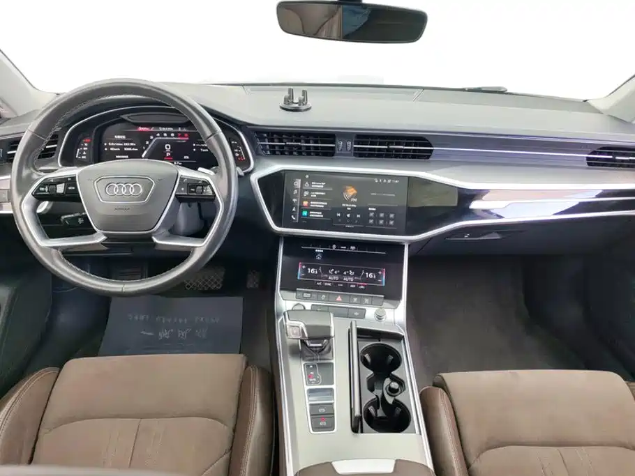 Audi A7L — миниатюра 12