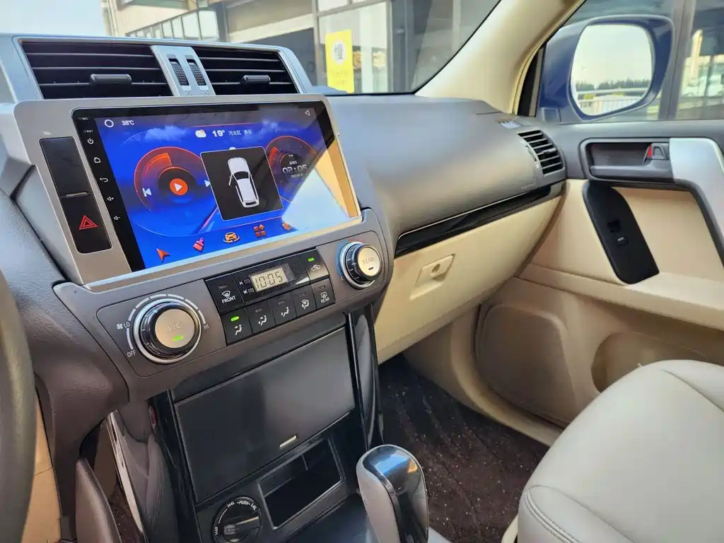 Toyota Prado — миниатюра 14