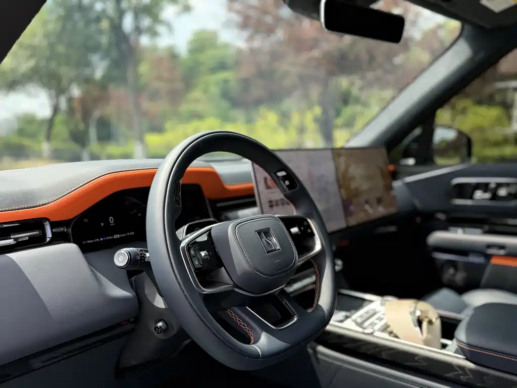 Zeekr 9X 2025 70kWh