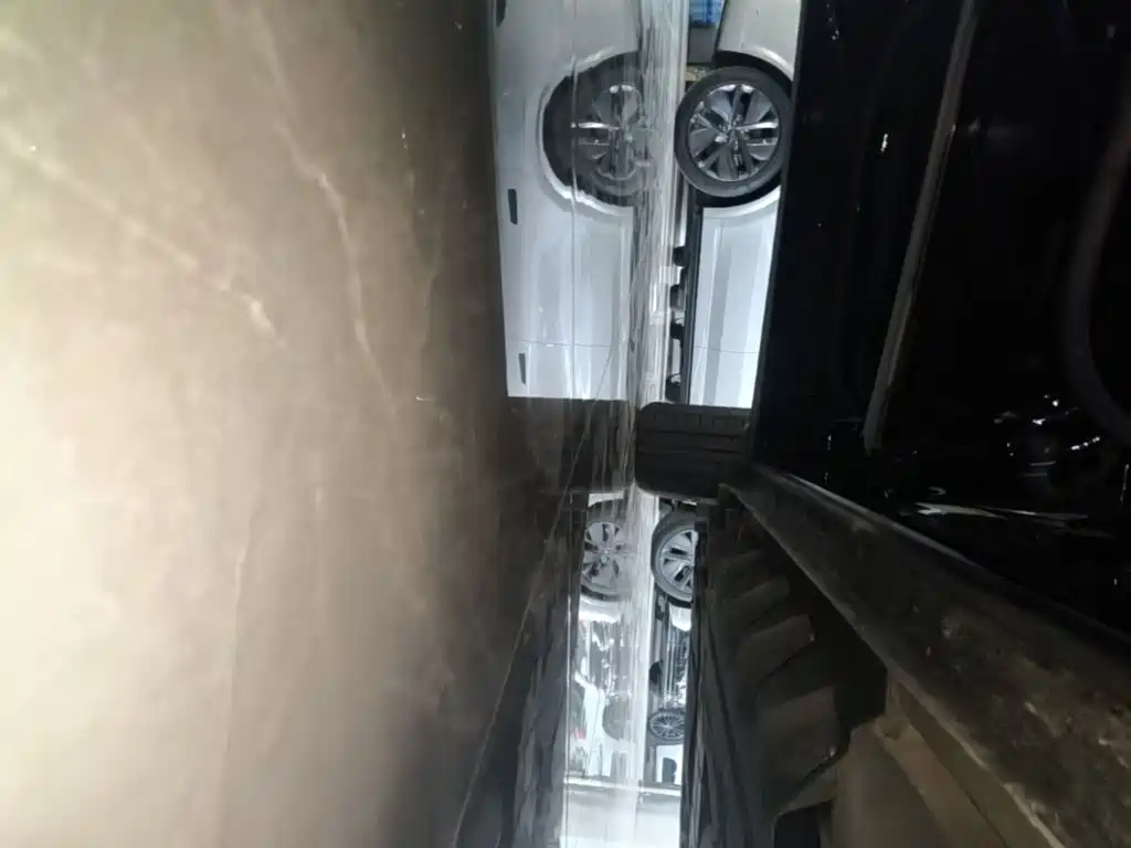 Ford Edge — миниатюра 22