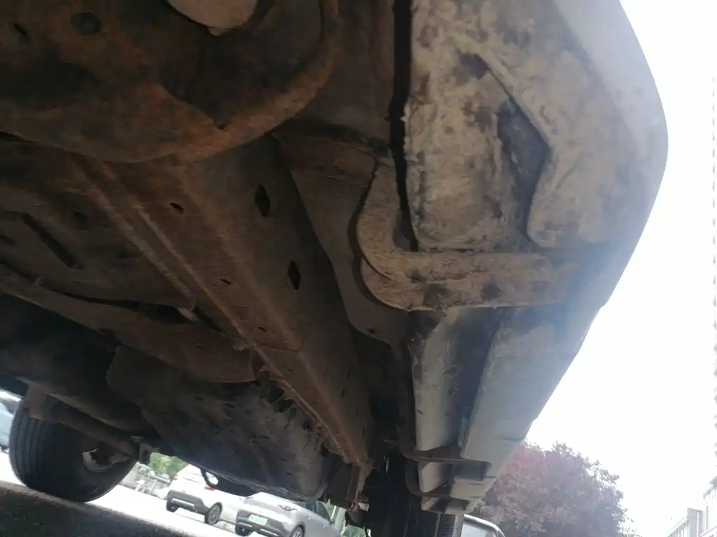 Ford Everest — миниатюра 19