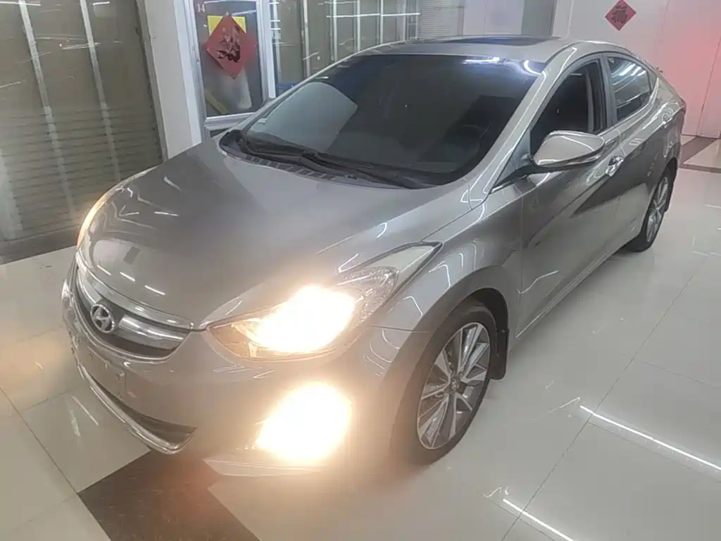Hyundai Elantra Langdong — миниатюра 2