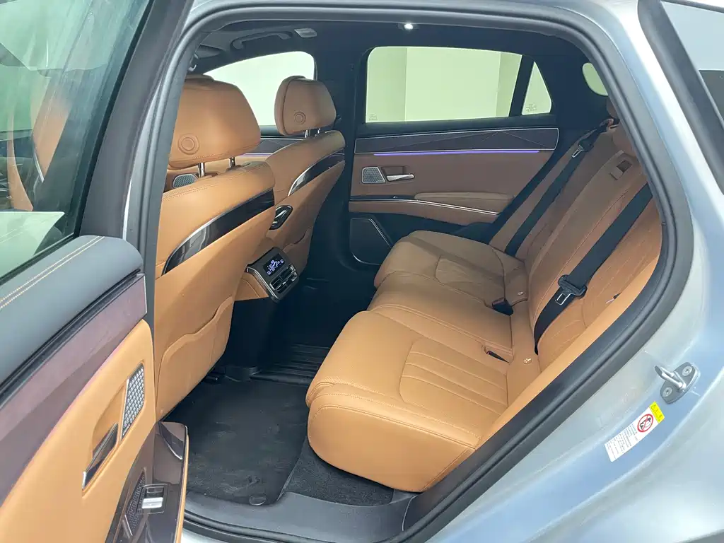 BYD Han L 2025 EV Flagship