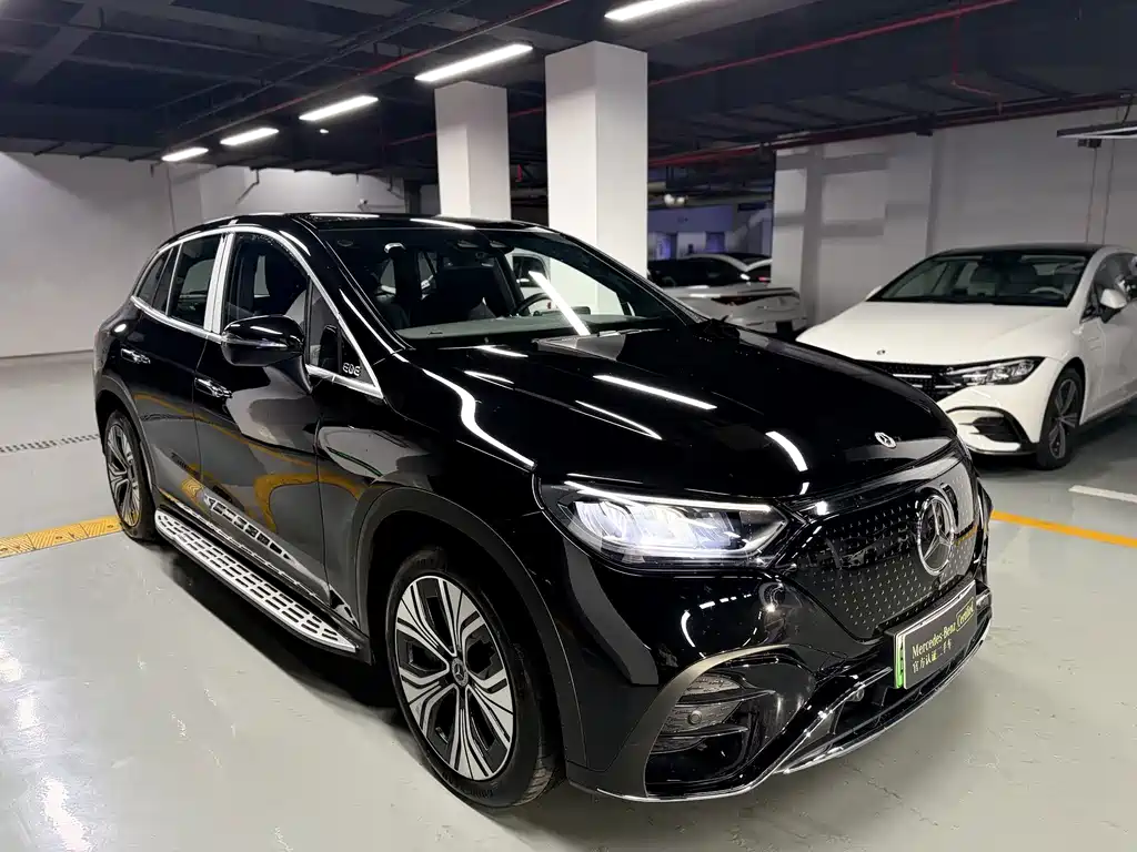 Mercedes-Benz EQE SUV — миниатюра 4