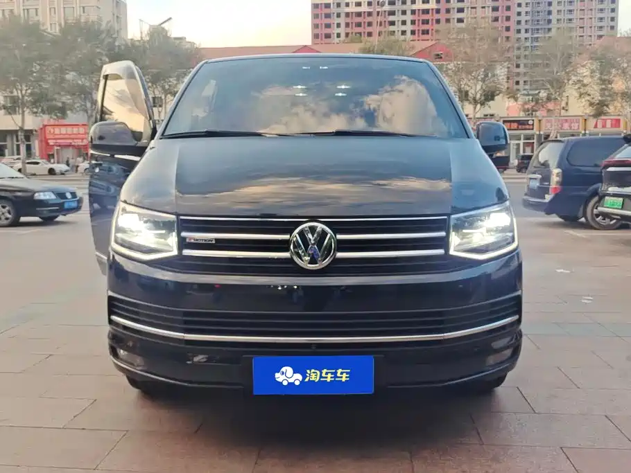 Volkswagen Caravelle — миниатюра 2