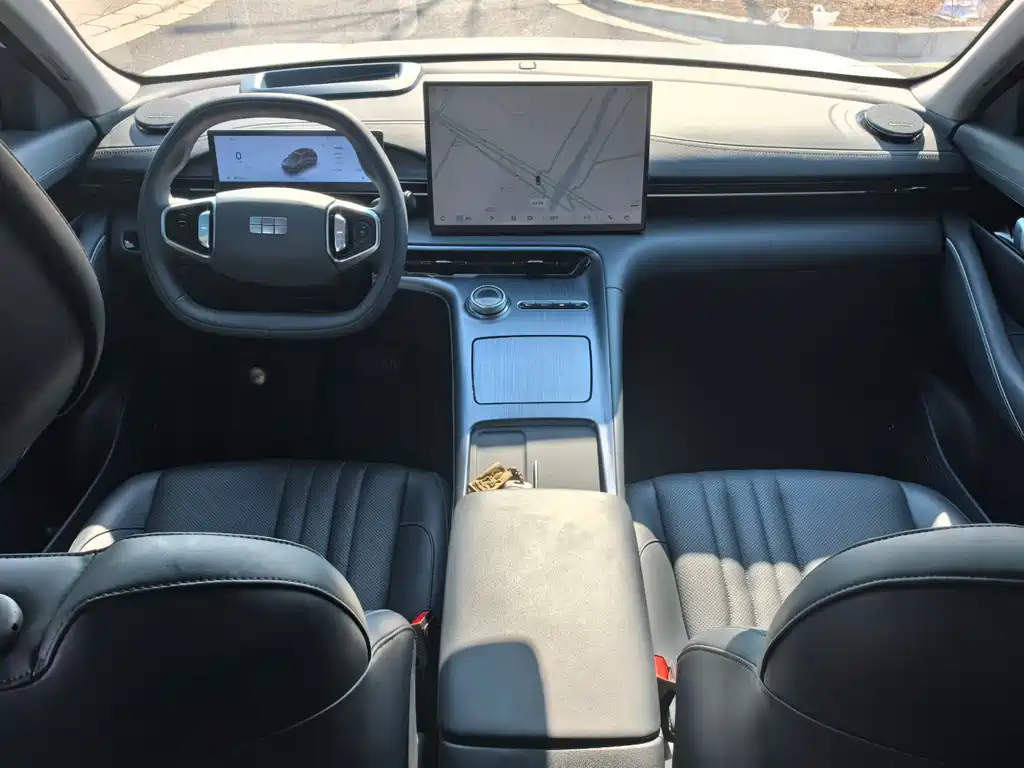 GEELY GALAXY GALAXY E5