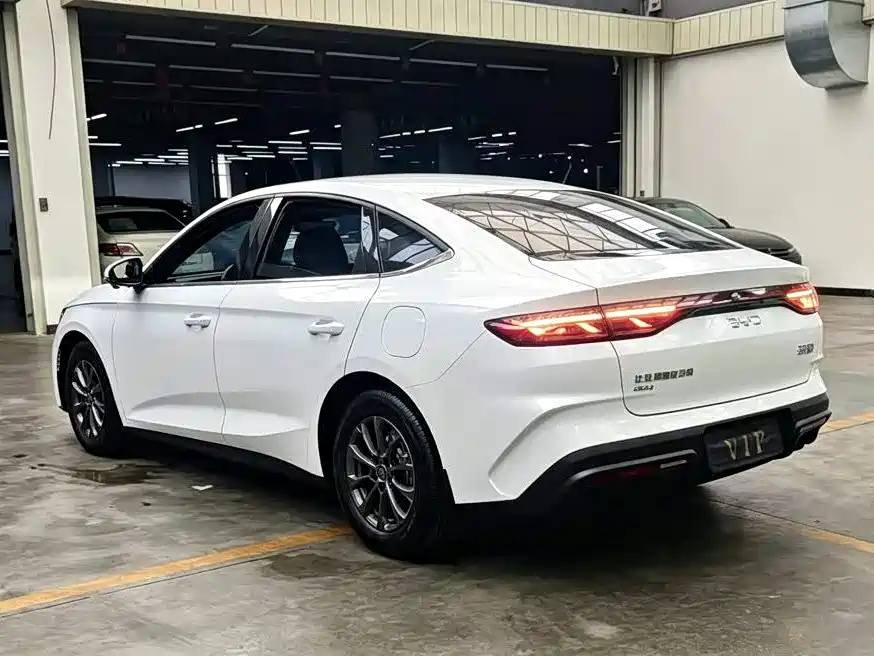 BYD Qin L — миниатюра 9