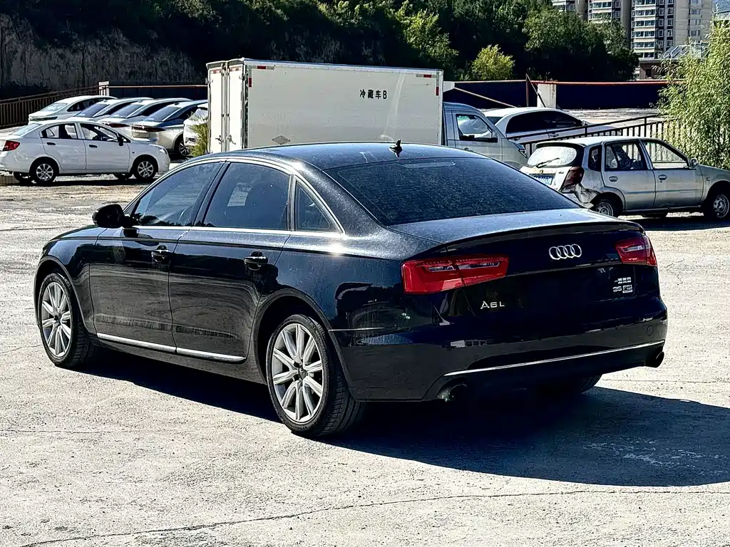 Audi A6L — миниатюра 6