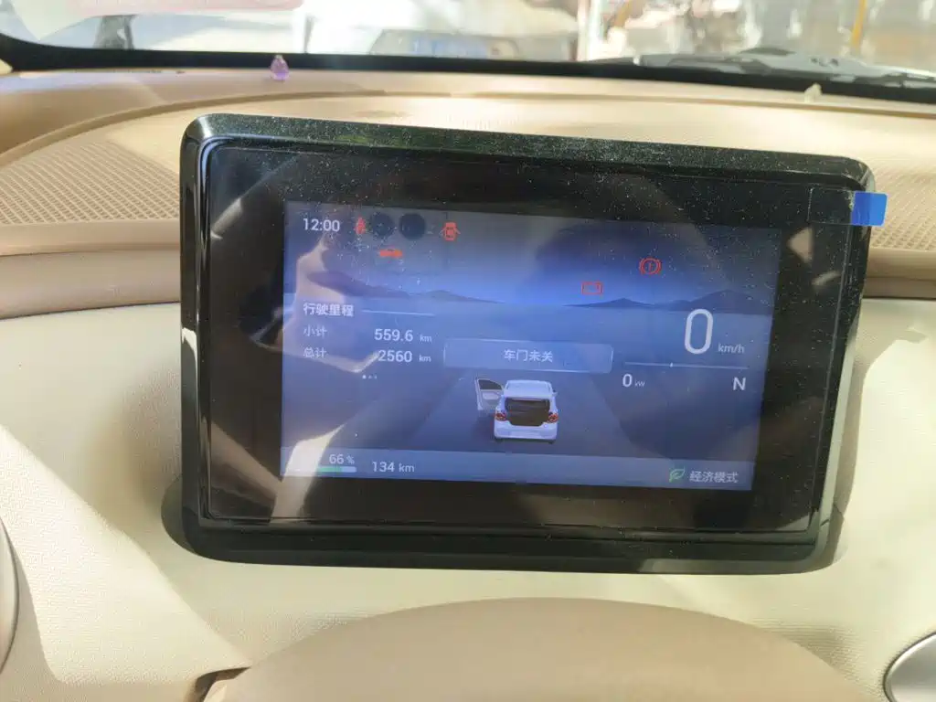Wuling MINIEV — миниатюра 7