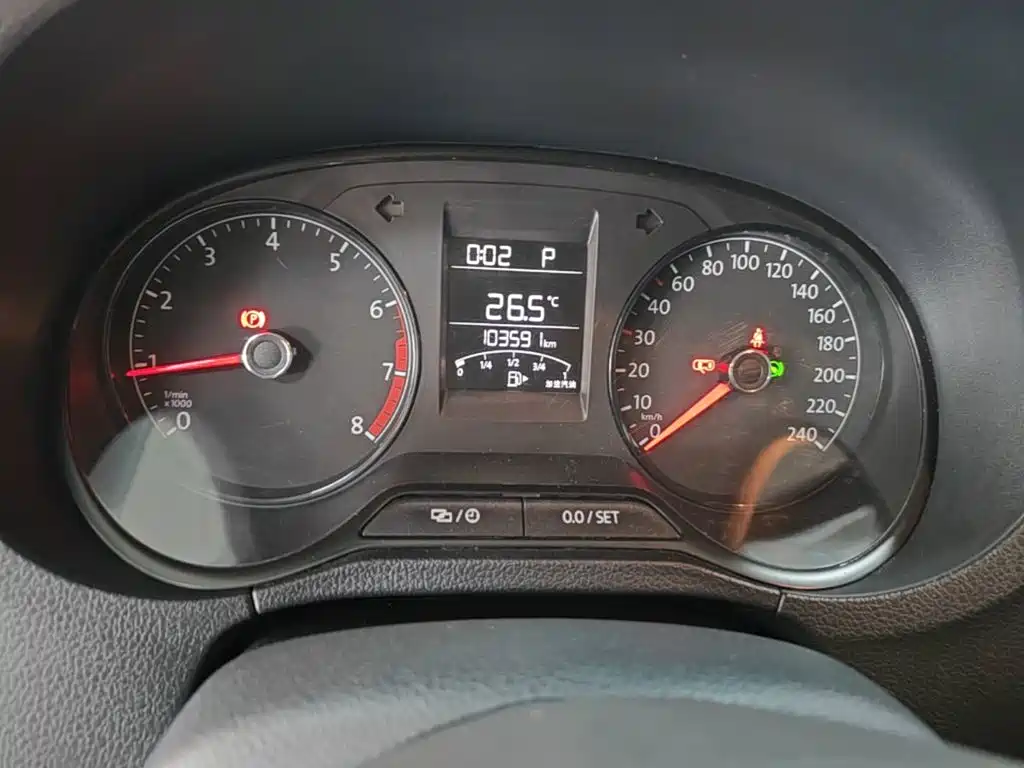 Volkswagen Polo — миниатюра 12