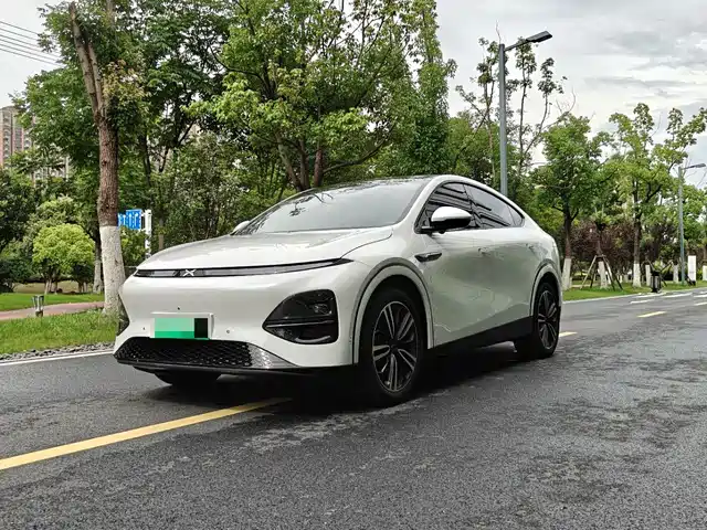2023 Xpeng G6