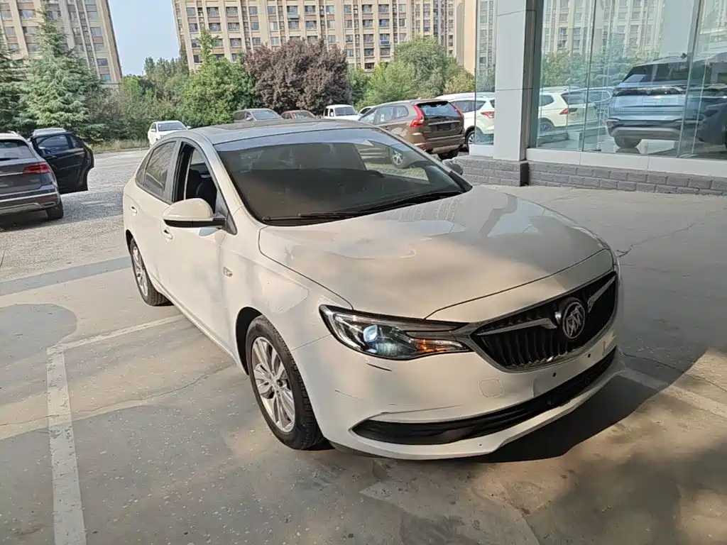Buick Excelle — миниатюра 4