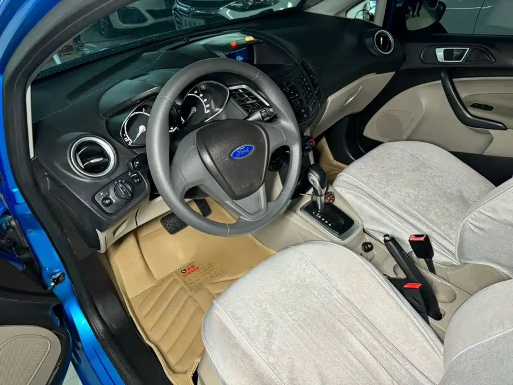Ford Fiesta — миниатюра 14