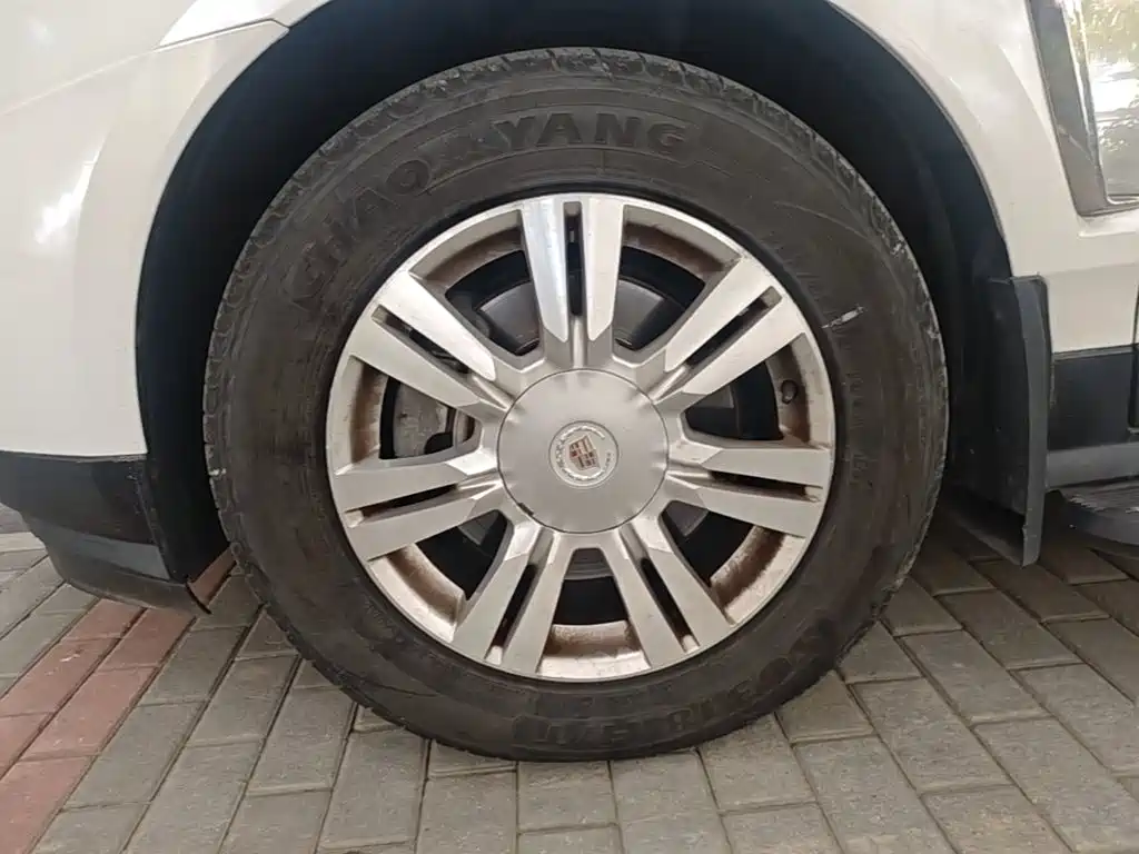 Cadillac SRX — миниатюра 23