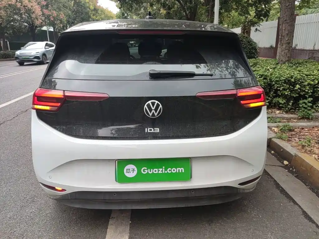 Volkswagen ID.3 — миниатюра 6