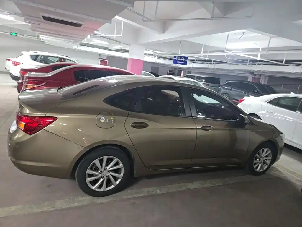 Buick Verano — миниатюра 26