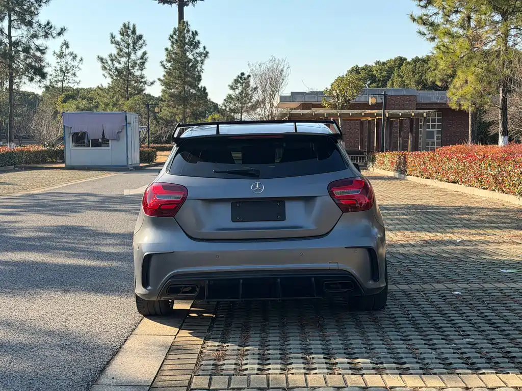 MERCEDES-BENZ A CLASS AMG