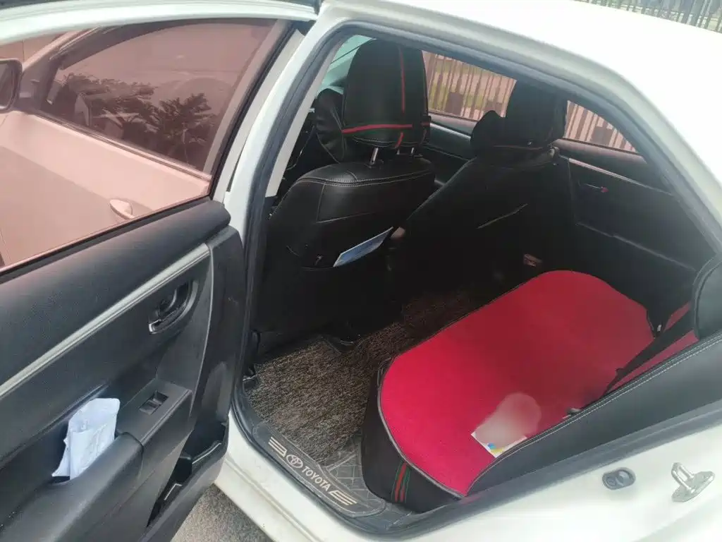 Toyota Corolla — миниатюра 15