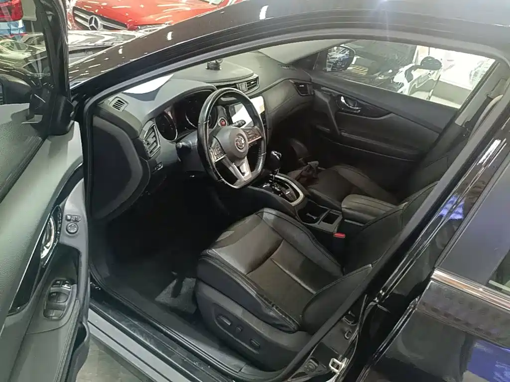 Nissan X-Trail — миниатюра 16