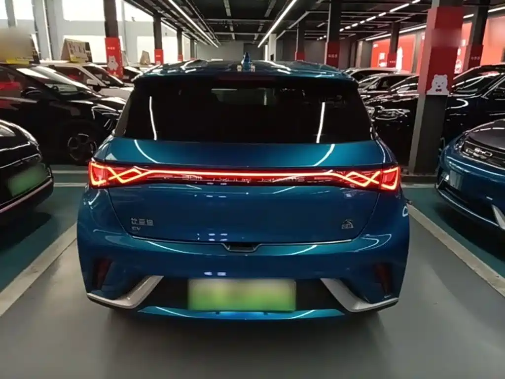 BYD Dolphin — миниатюра 6