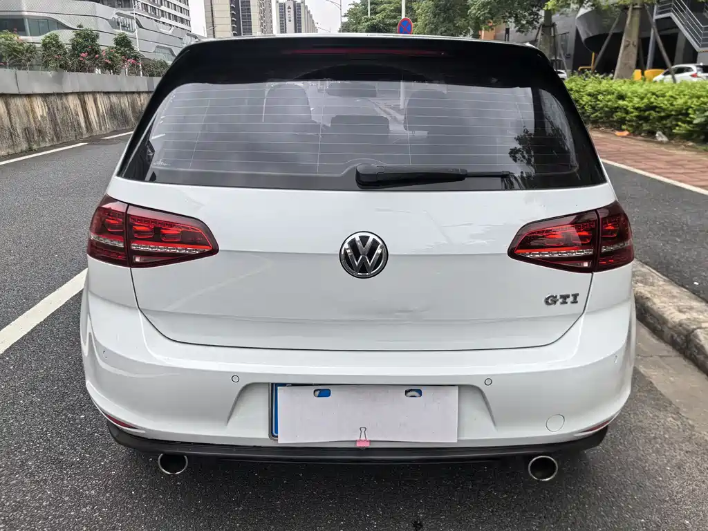 Volkswagen Golf GTI GTI 2016 2.0TSI GTI