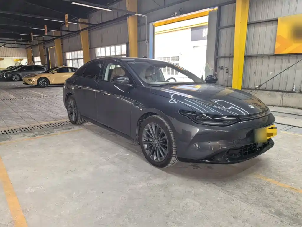 Leapmotor Leapmotor C01 — миниатюра 4