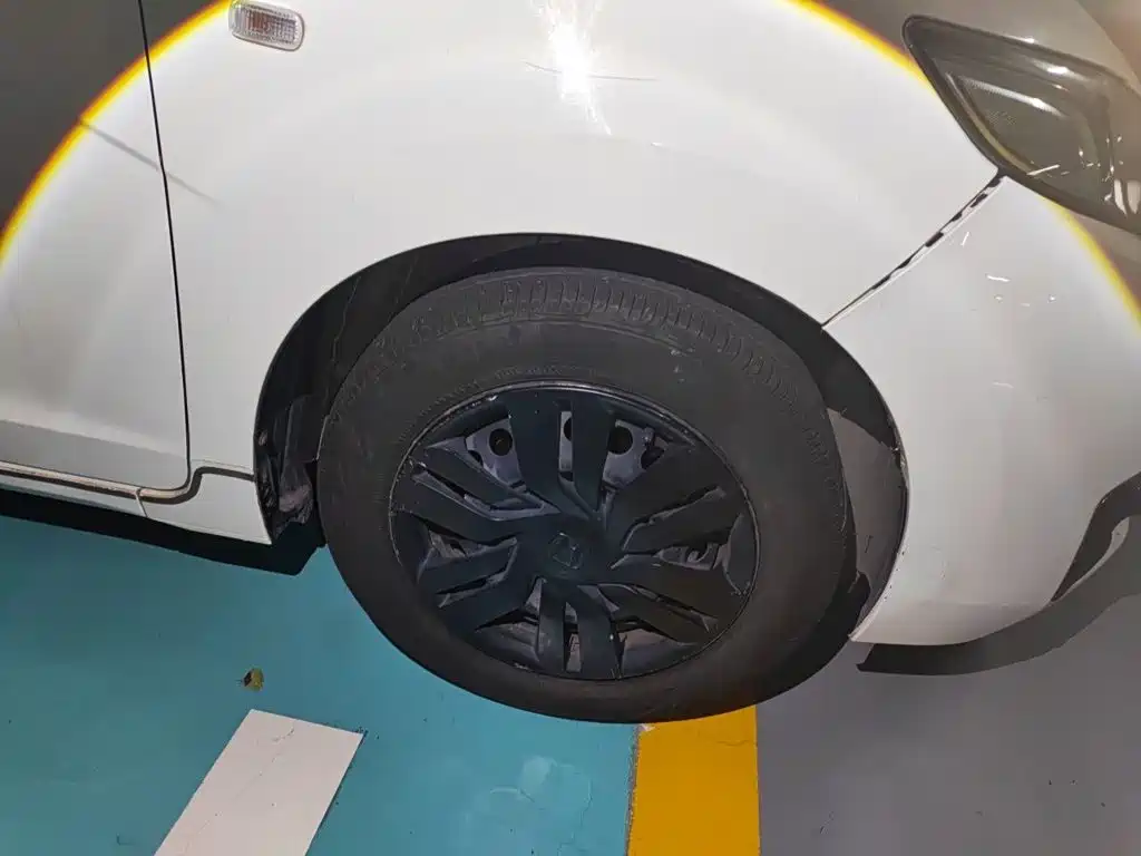 Honda Fit — миниатюра 8