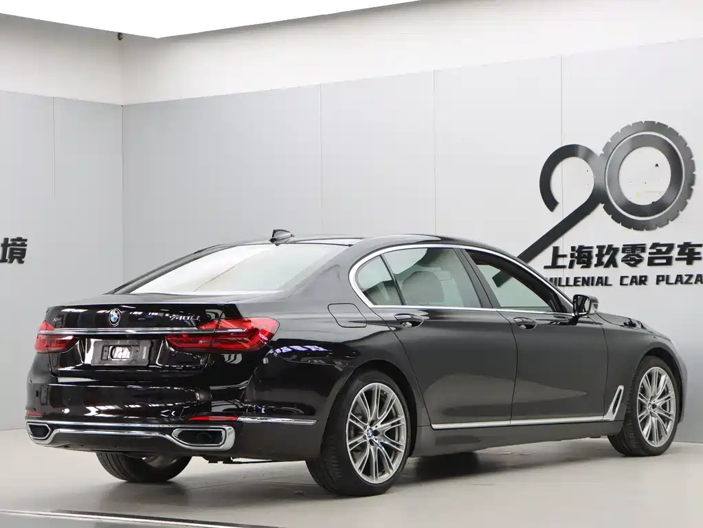BMW 7 Series 7 2018 740Li xDrive Premium