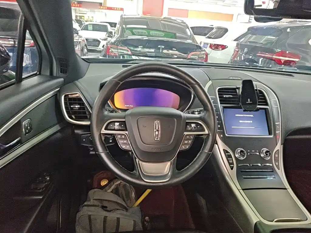 Lincoln Nautilus (Import) — миниатюра 11
