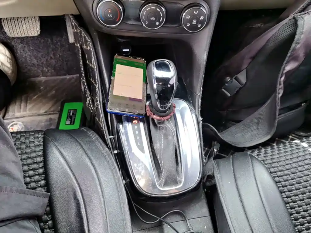 Buick Excelle — миниатюра 14