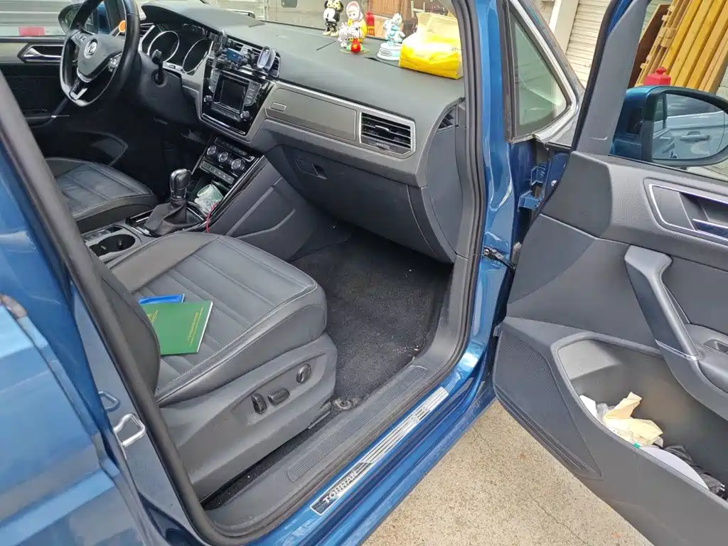 Volkswagen Touran — миниатюра 18
