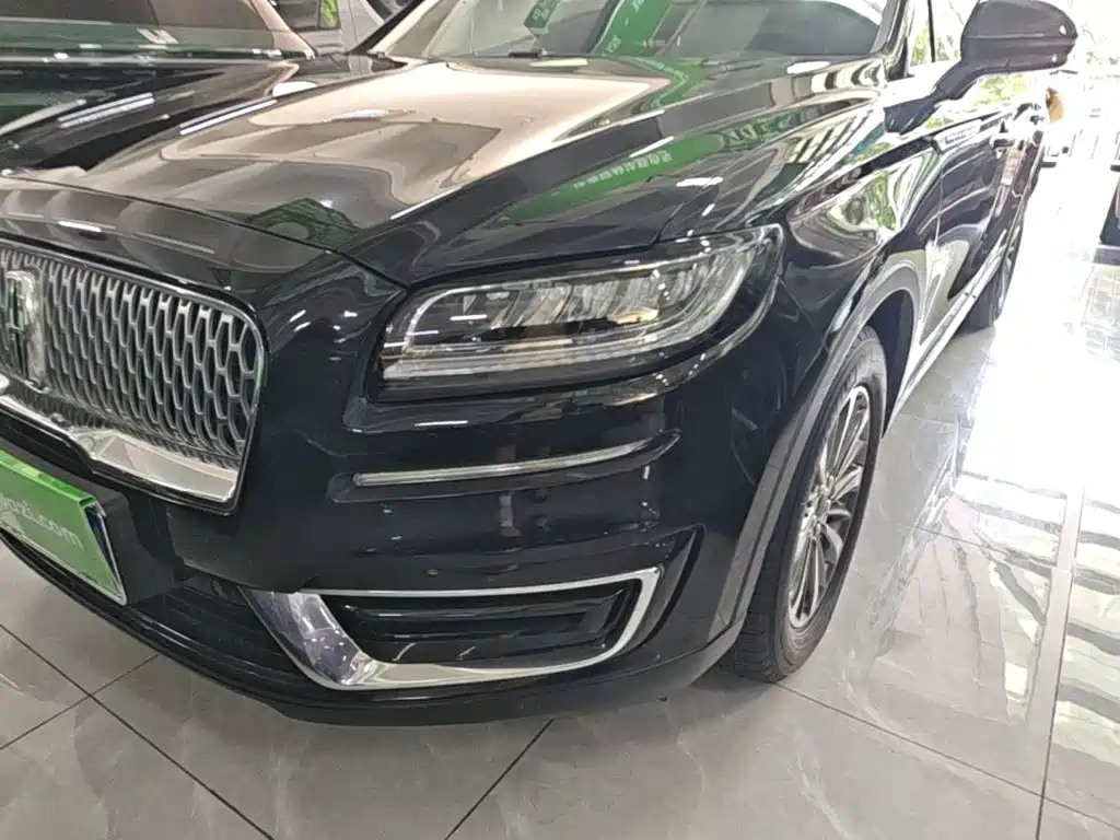 Lincoln Nautilus (Import) — миниатюра 24