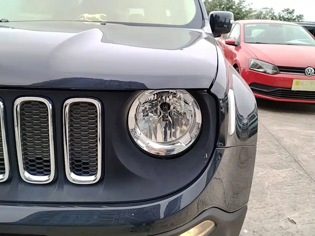 Jeep Renegade — миниатюра 24
